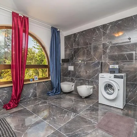 House Desiree Porec