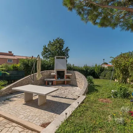 Holiday home House Desiree Porec